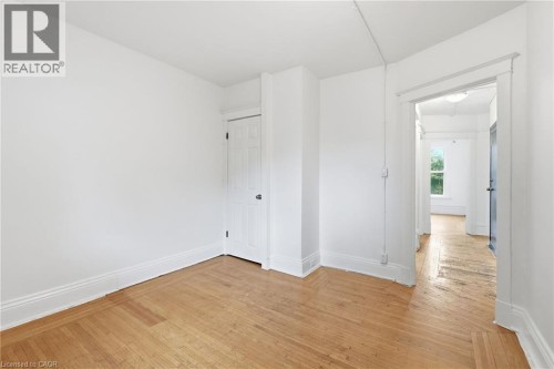 63 Melrose Avenue S, Hamilton, ON 
