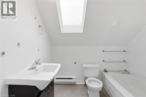 63 Melrose Avenue S, Hamilton, ON 
