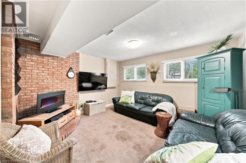 24 Primrose Path, Kitchener, ON 