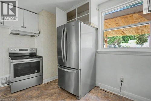 61 Hillview Street, Kitchener, ON 