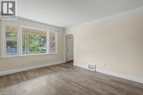 61 Hillview Street, Kitchener, ON 