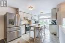Large kitchen with room for a breakfast island - 7222 Deanlee Court, Mississauga, ON 