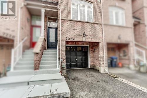 Updated front steps - 7222 Deanlee Court, Mississauga, ON 