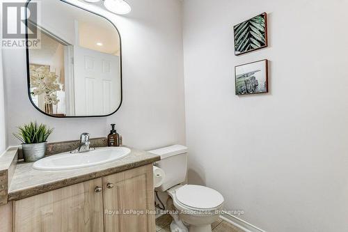 Ensuite bathroom - 7222 Deanlee Court, Mississauga, ON 