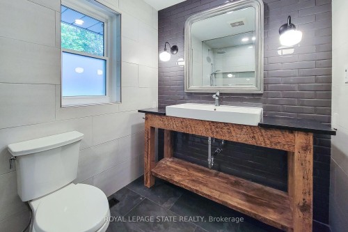 1359 Mountain Grove Avenue, Burlington, ON 
