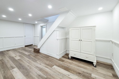 1359 Mountain Grove Avenue, Burlington, ON 