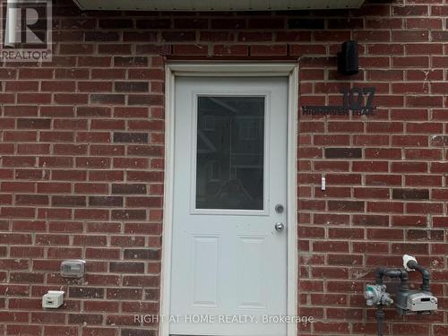 (MAIN) - 107 HIGHRIVER TRAIL , Welland, Ontario L3C 0H6 2