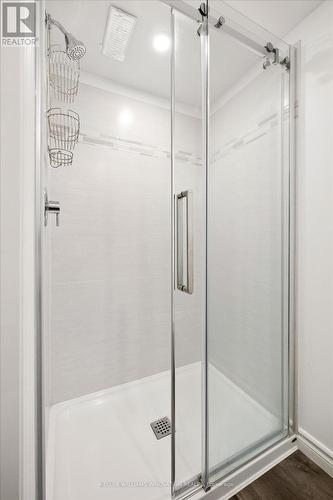 76 Cluthe Crescent, Kitchener, ON 