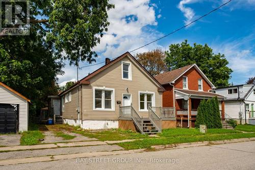 116 SUMMER STREET  Oshawa, ON L1H 2K9