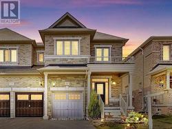 537 STREAM CRESCENT Oakville, ON L6M 1N7