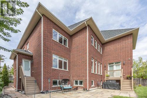 962 Fredonia Drive, Mississauga, ON 