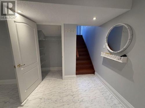 (BSMT) - 63A ROOSEVELT DRIVE , Richmond Hill, Ontario L4C 6V2 3