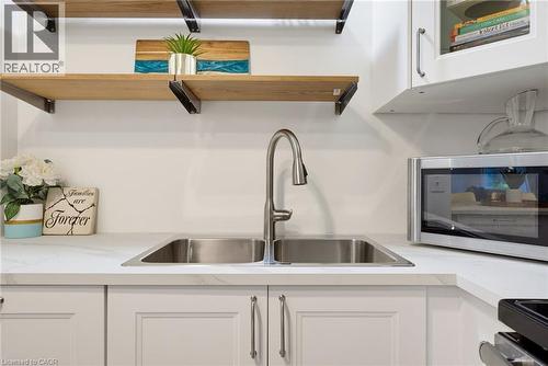 1210 Thorpe Road Unit# 309, Burlington, ON 