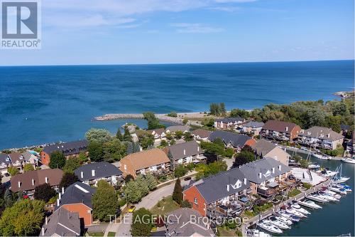 26 HARBOUR DRIVE , Hamilton, Ontario L8E 4Z5 2