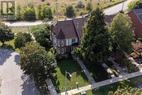 26 HARBOUR DRIVE , Hamilton, Ontario L8E 4Z5 3