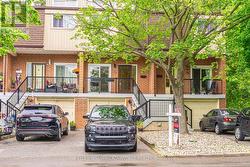 174 HOMESTEAD ROAD Toronto, ON M1E 3S2