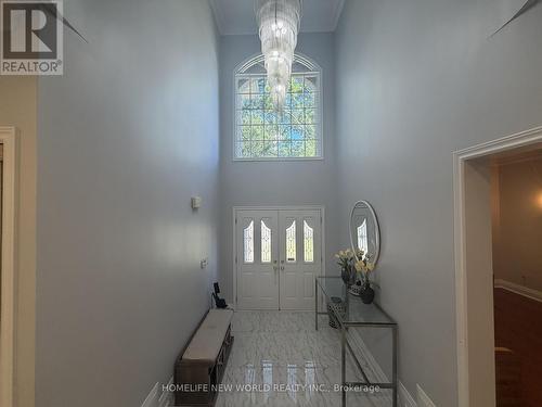 (UPPER) - 63A ROOSEVELT DRIVE , Richmond Hill, Ontario L4C 6V2 2