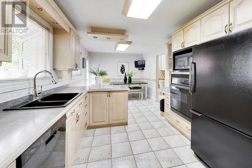 251 Chalfield Lane, Mississauga, ON 