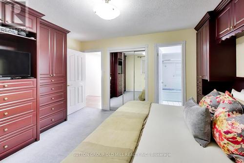 251 Chalfield Lane, Mississauga, ON 