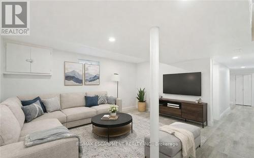 LOWER - 65 ALMOND STREET , Welland, Ontario L3B 3P6 3