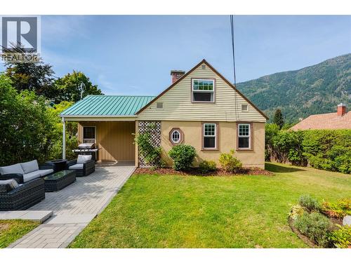 709 Fourth Street  Nelson, BC V1L 2S9