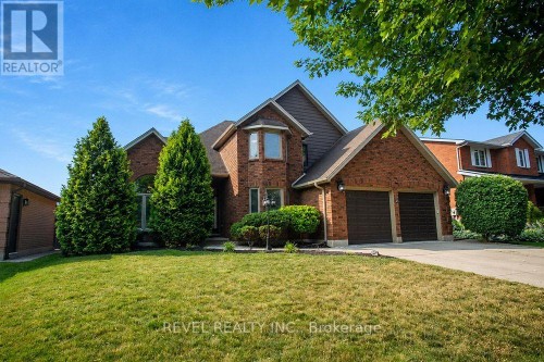 7 COOPER COURT  Brantford, ON N3T 6G7