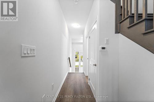 32 INGLE WAY , Kawartha Lakes, Ontario K9V 5V7 3