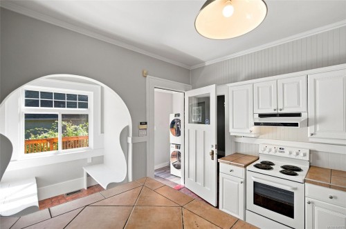 135 Townsite Rd, Nanaimo, BC 