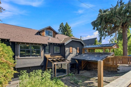 135 Townsite Rd, Nanaimo, BC 