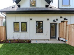 #8-1830 Allenby St Saanich, BC V8R 3B7