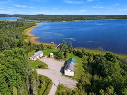 110 Ch. Lafontaine  Senneterre - Paroisse, QC J0Y 2M0
