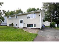 14 Brewster ST Riverview, NB E1B 3M8