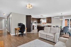 Salon - 