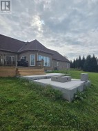 11045 INGLIS DRIVE Milton, ON L0P 1B0