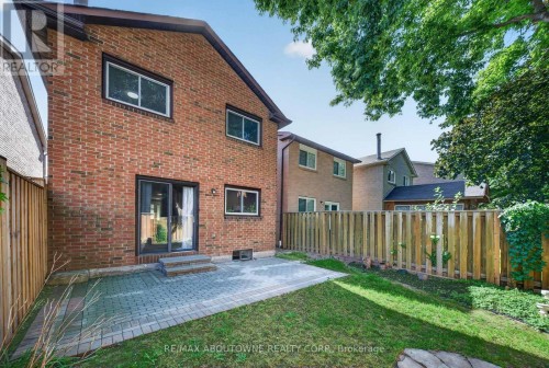 4353 Sawmill Valley Drive, Mississauga, ON 