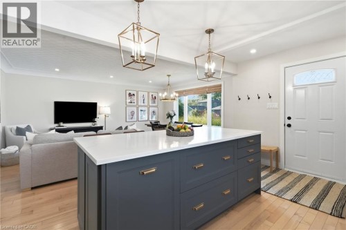 1453 Mountain Grove Avenue, Burlington, ON 