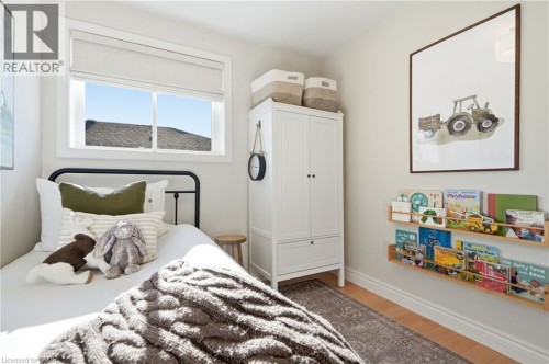 1453 Mountain Grove Avenue, Burlington, ON 