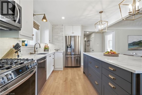 1453 Mountain Grove Avenue, Burlington, ON 