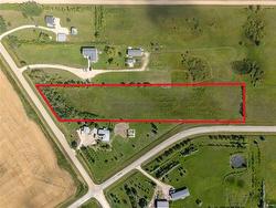 651 Donald RD St Andrews, MB R1A 2S8
