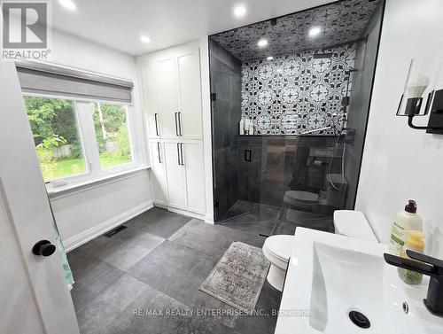 1228 Haig Boulevard, Mississauga, ON 