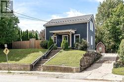158 JAMES STREET N  St. Marys, ON N4X 1B3