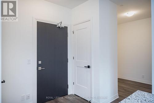 Welcome to unit 205! - 205 - 102 Grovewood Common, Oakville, ON 