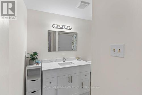 43 - 151 Gateshead Crescent, Hamilton, ON 