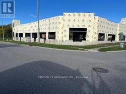 6 SPICER SQUARE  Clarington, ON L1C 5M2