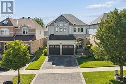 27 BAGNELL CRESCENT  Clarington (Bowmanville), ON L1C 5R1