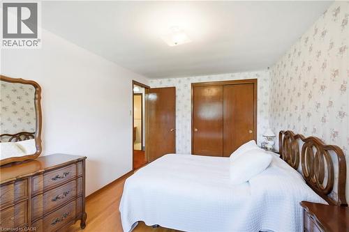 8 Norbert Place, Kitchener, ON 