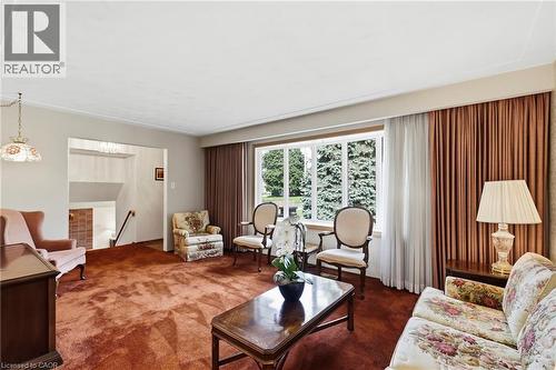 8 Norbert Place, Kitchener, ON 