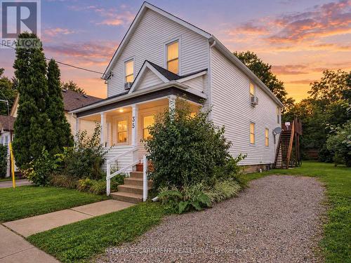 MAIN - 35 INKERMAN STREET , St. Thomas, Ontario N5P 3E9 4