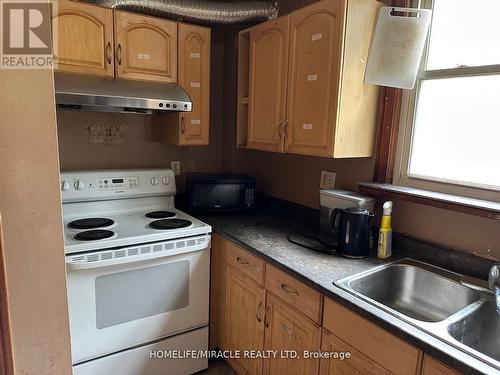 15 Beverley Street, Waterloo, ON 