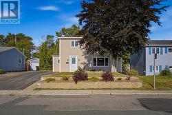 32 Gleneyre Street St. John's, NL A1A 2M9